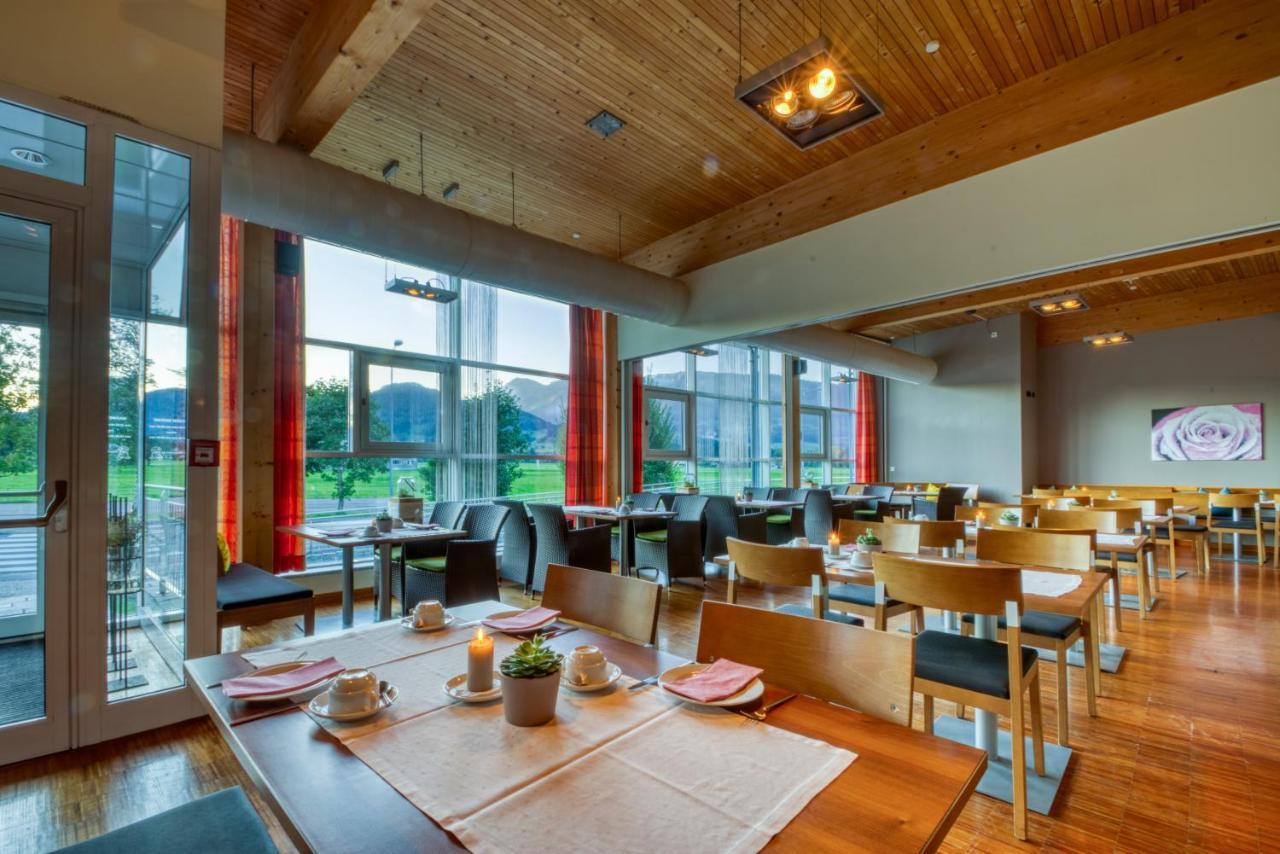 Vitalhotel Quellengarten - Bed & Breakfast 링기나우 외부 사진