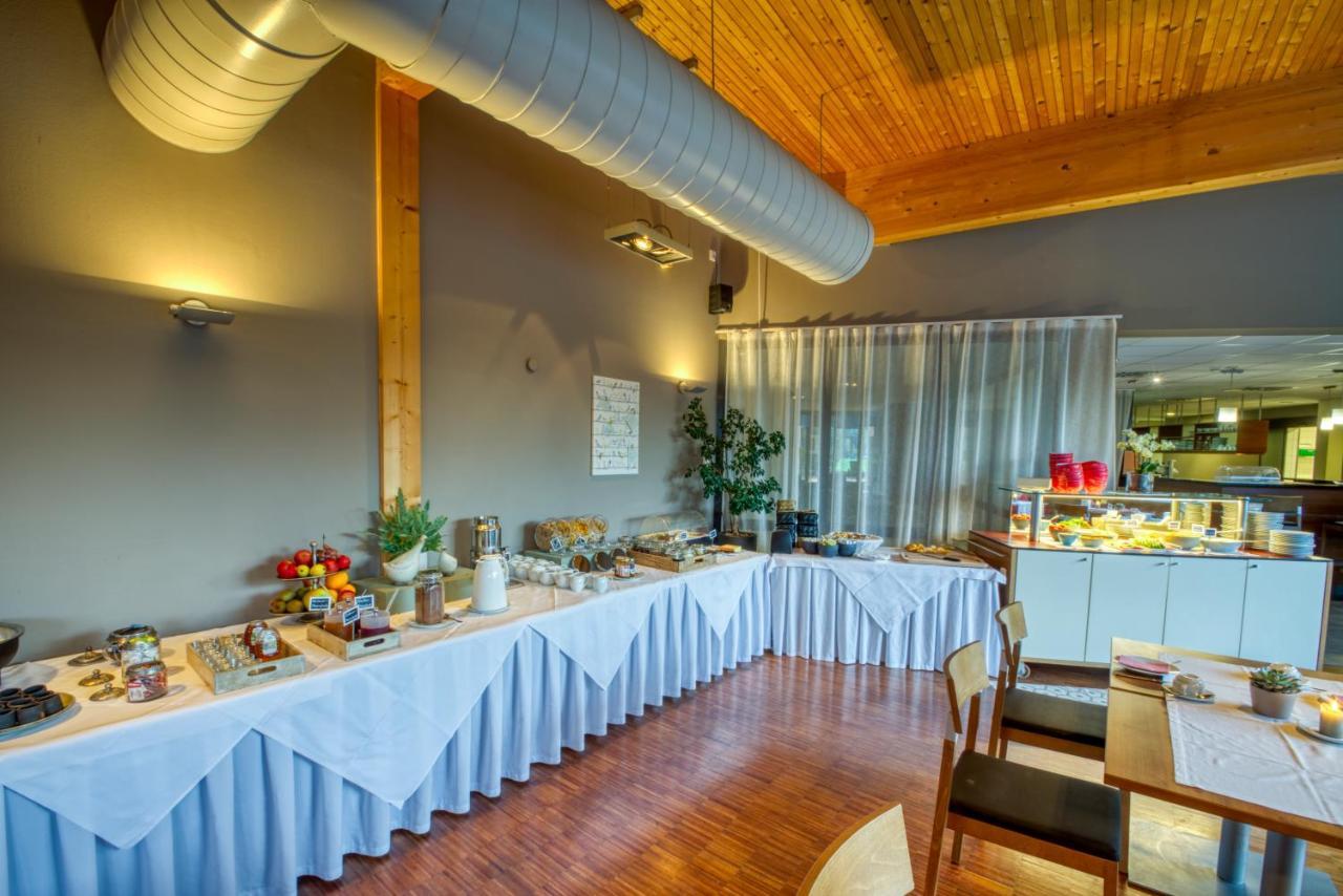 Vitalhotel Quellengarten - Bed & Breakfast 링기나우 외부 사진