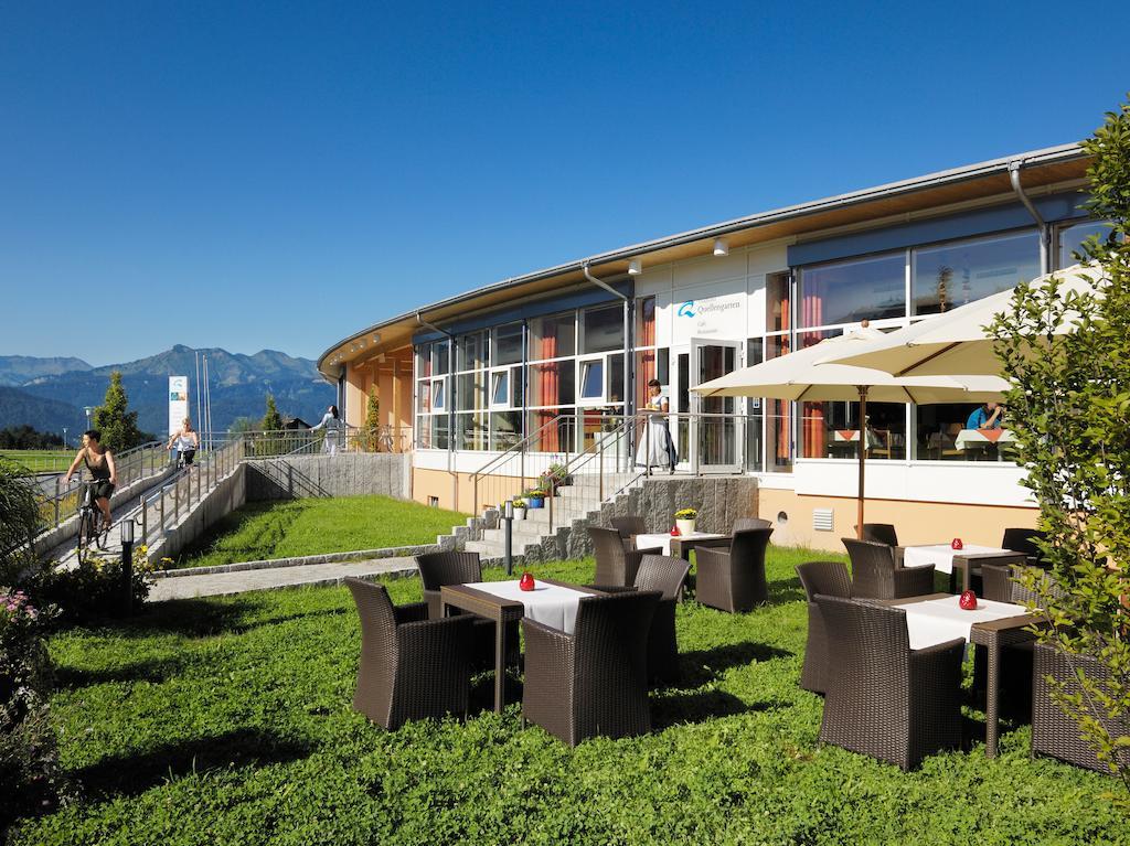 Vitalhotel Quellengarten - Bed & Breakfast 링기나우 외부 사진